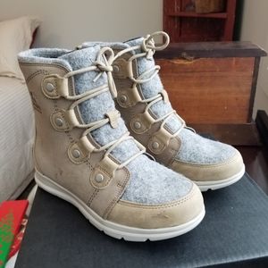NWT Women's Sorel Explorer Joan Khaki ll Boot